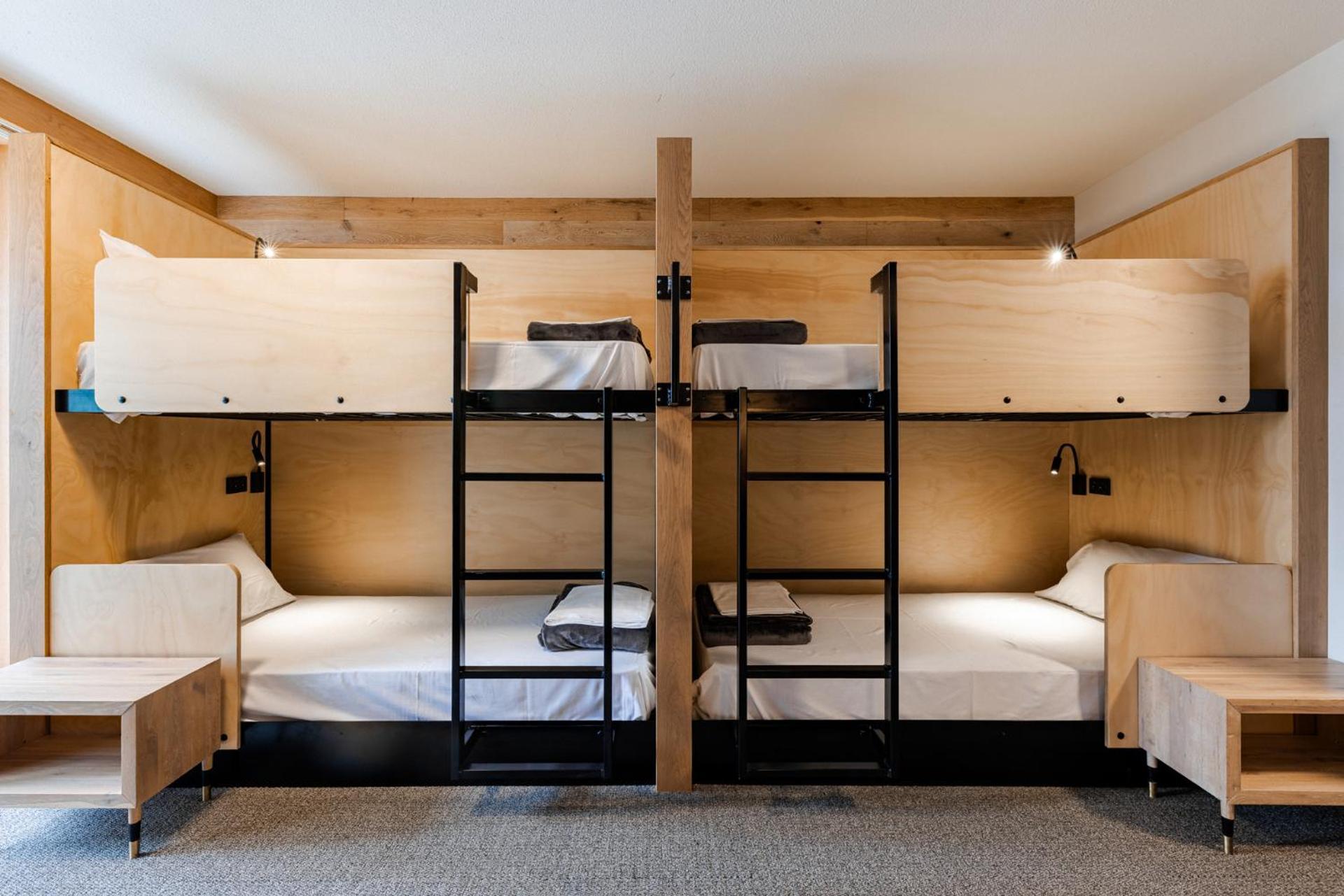 Bunk Surfers Paradise International Backpacker Hostel (Adults Only) Gold Coast Dış mekan fotoğraf