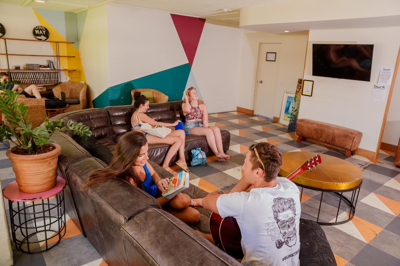 Bunk Surfers Paradise International Backpacker Hostel (Adults Only) Gold Coast Dış mekan fotoğraf